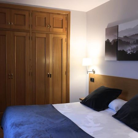Aparthotel El Serch Andorra la Vella Eksteriør billede