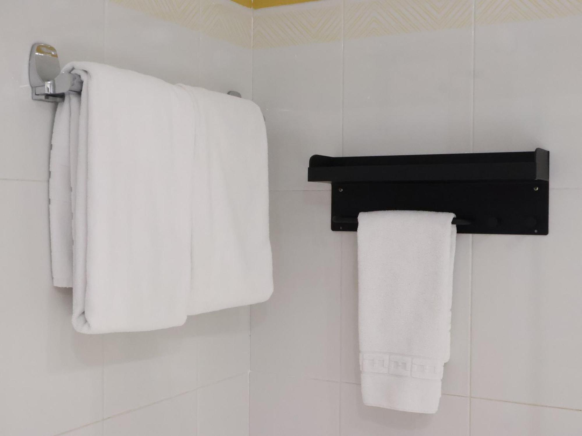 Aparthotel El Serch Andorra la Vella Eksteriør billede
